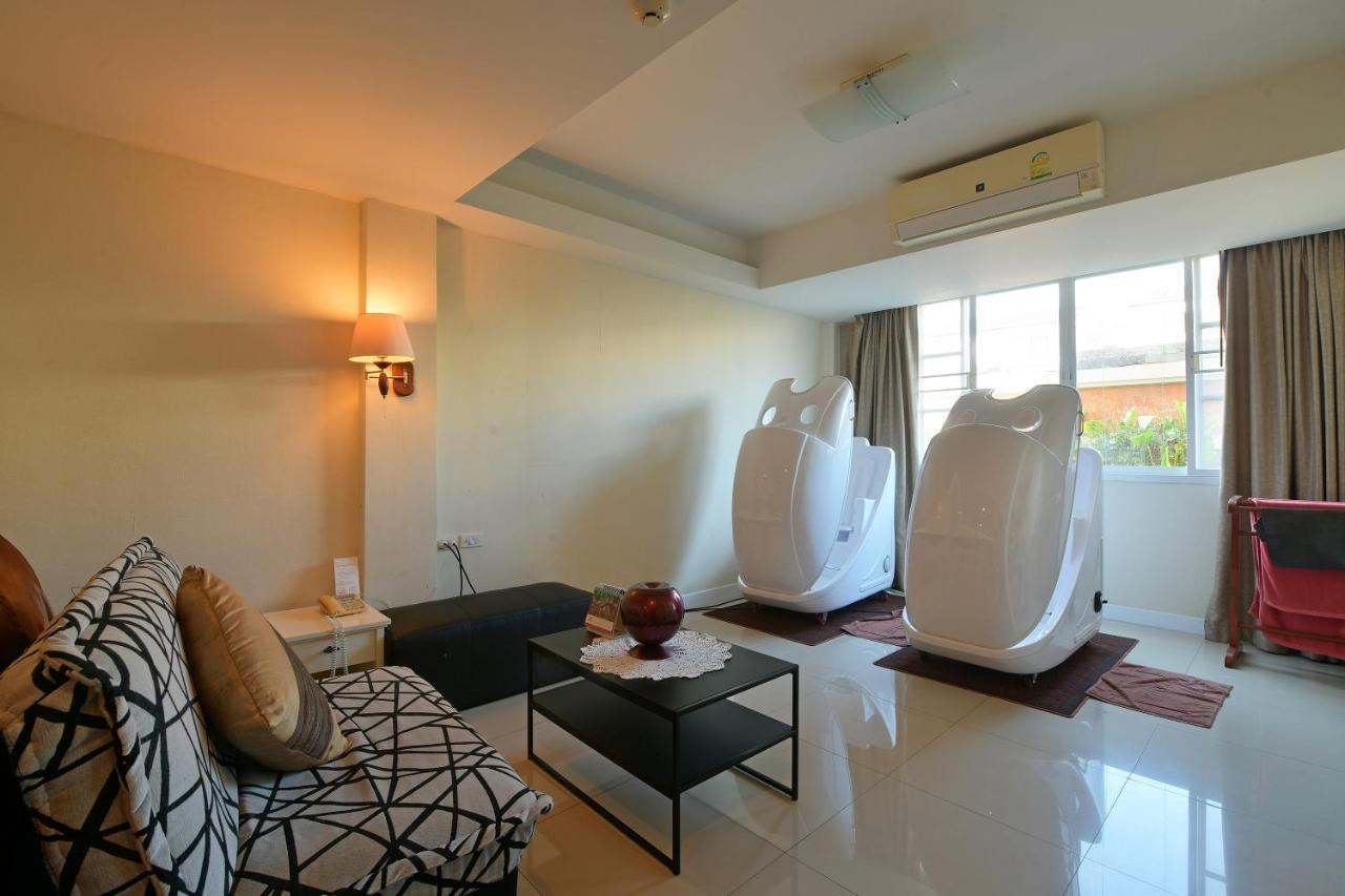 Hotel Oyo 109 Ozone Prime Pattaya Exterior foto